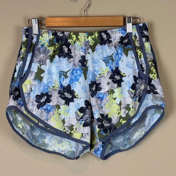 Calvin Klein Gray/Blue/Green Floral Running Shorts with Side Open Pockets/Lining - Picture 1 of 11